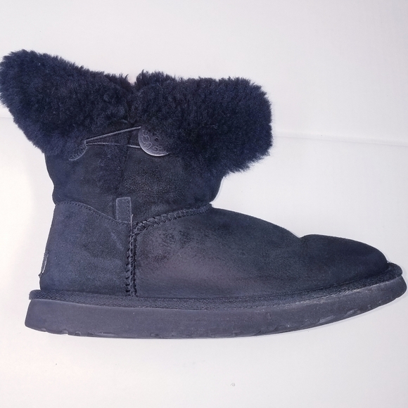 🌸UGG | Black Sherpa Lined Boots 8 - Picture 6 of 7
